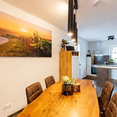 Pfaelzer Nest Apartament